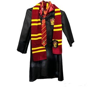 Hogwarts Gryffindor Costume - Harry Potter, Kids size 8-12